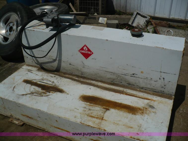 image for item A9581 Delta 80000 fuel tank