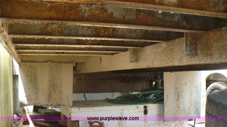 image for item A9582 Midwest Streator van box body