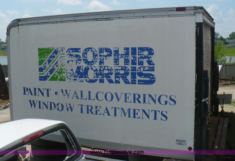 image for item A9582 Midwest Streator van box body