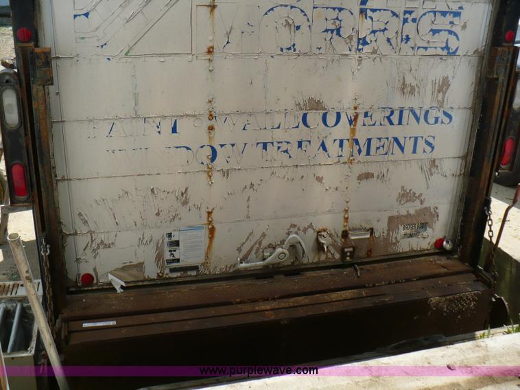 image for item A9582 Midwest Streator van box body