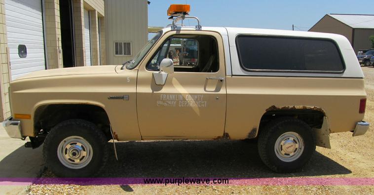 image for item A9607 1987 GMC Jimmy V1500 SUV