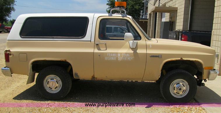 image for item A9607 1987 GMC Jimmy V1500 SUV