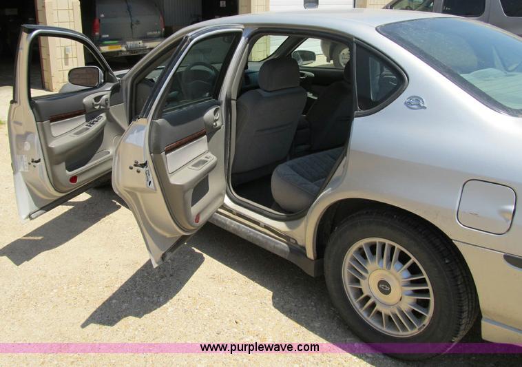 image for item A9608 2000 Chevrolet Impala
