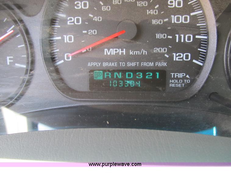 image for item A9608 2000 Chevrolet Impala