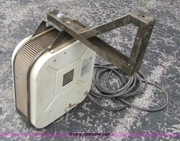 image for item A9646 Q-Mark space heater
