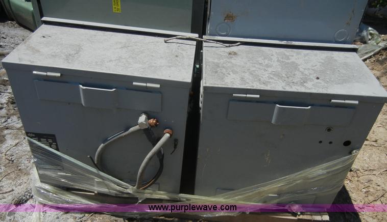 image for item A9845 (8) Alpha boxes