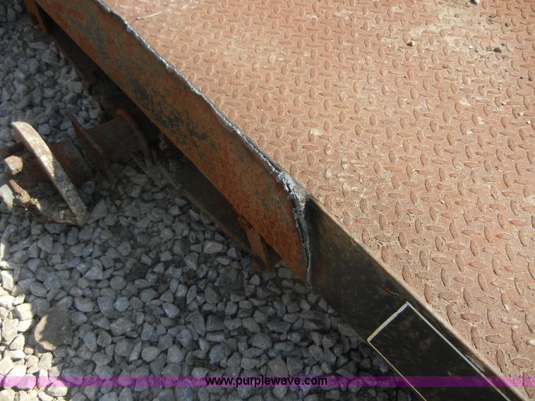 image for item A9857 1990 Star 10' tilt trailer