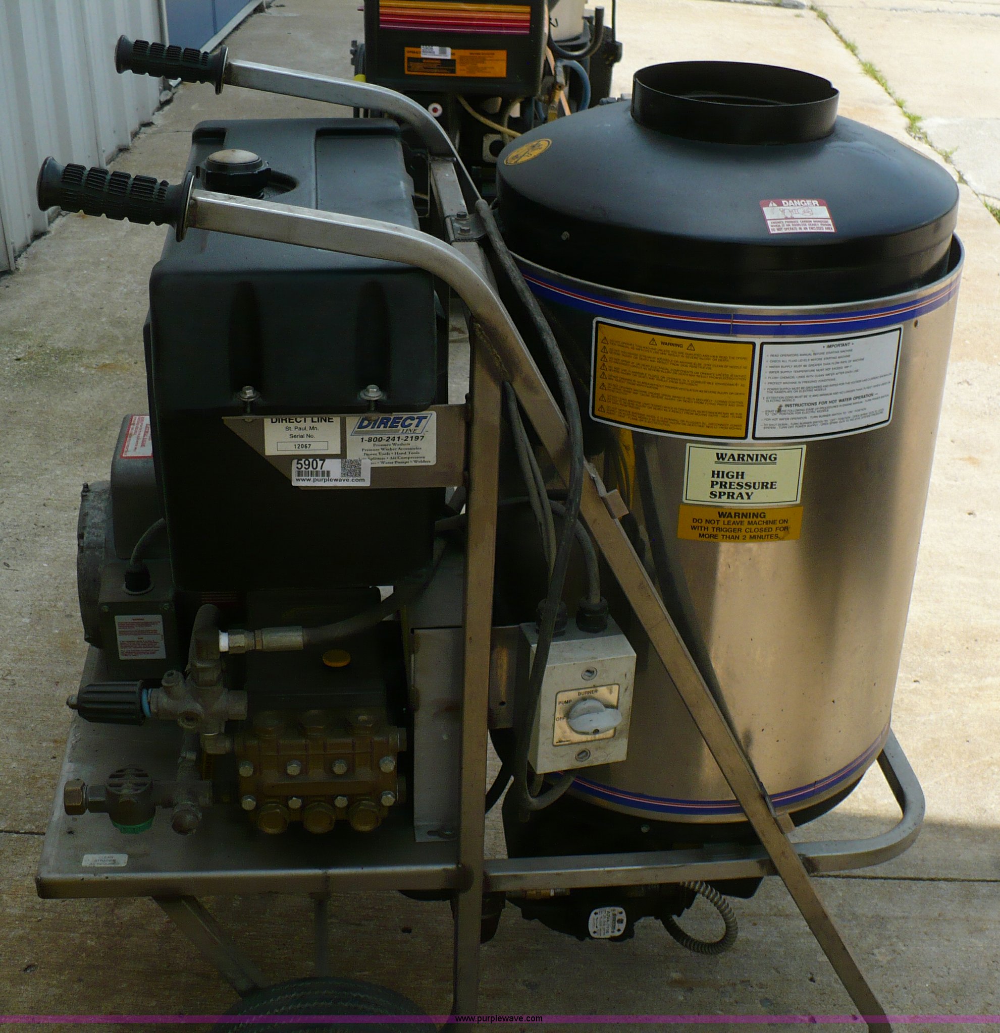 Direct Line HydroQuick pressure/steam washer in Lee's Summit, MO Item 5907 sold Purple Wave