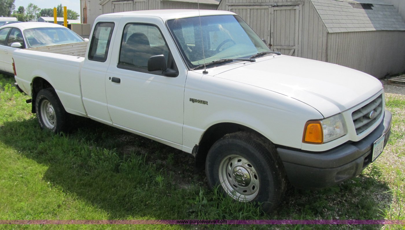 2002 Ford Ranger extended cab pickup truck in Algona, IA Item A4906