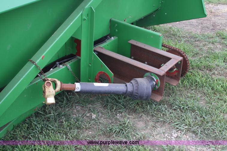 image for item A2106 Case IH 1083 eight row corn head
