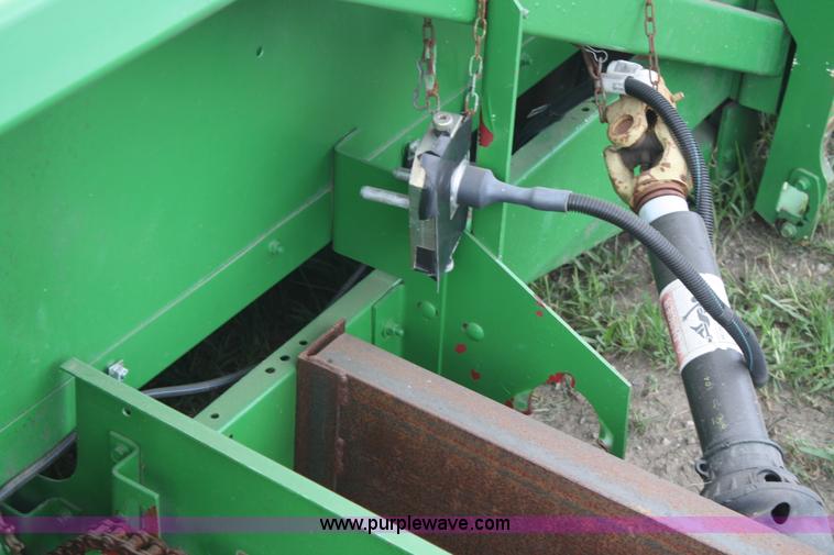 image for item A2106 Case IH 1083 eight row corn head