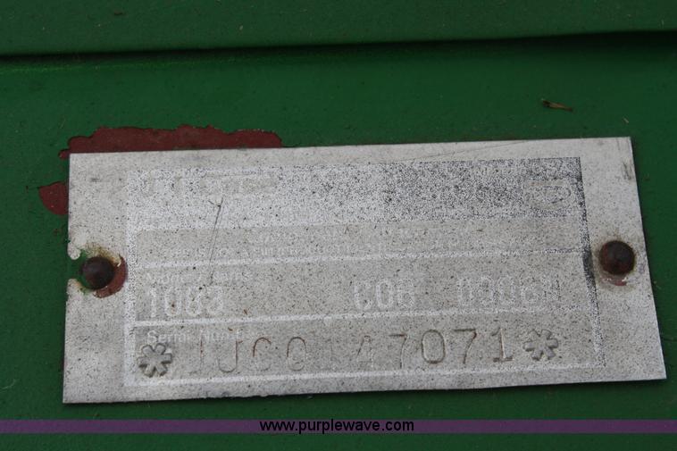 image for item A2106 Case IH 1083 eight row corn head