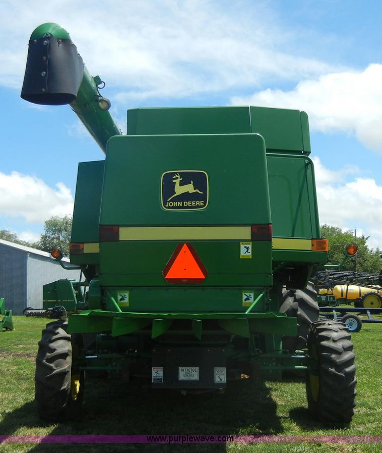 image for item A2109 John Deere 9500 combine
