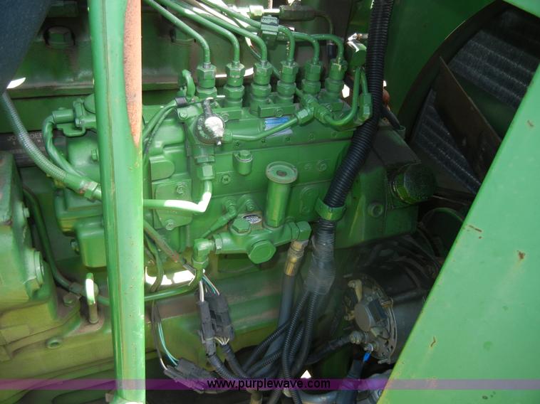 image for item A2109 John Deere 9500 combine