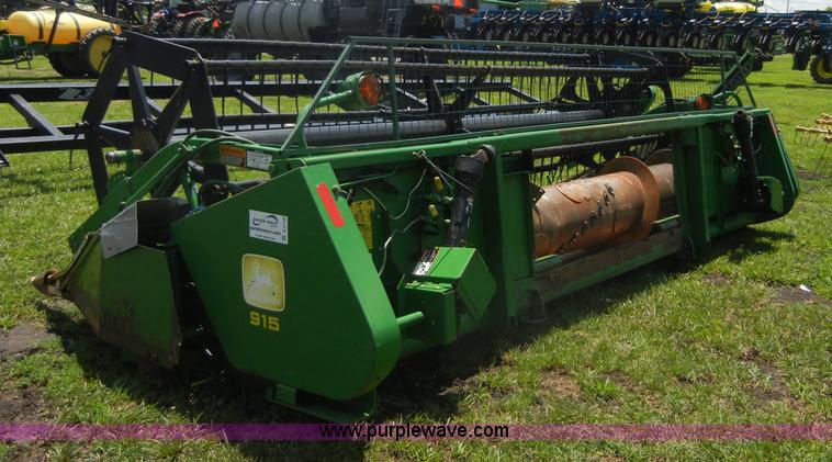 image for item A2110 John Deere 915 15' flex head