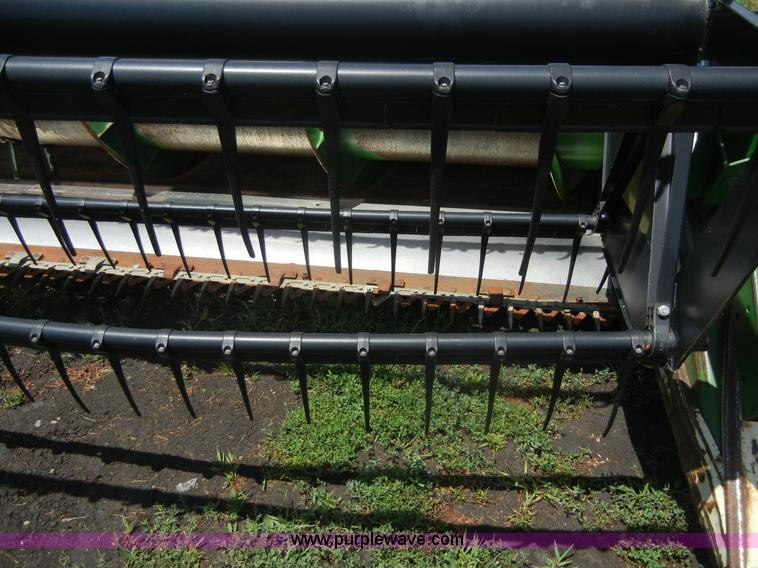 image for item A2110 John Deere 915 15' flex head