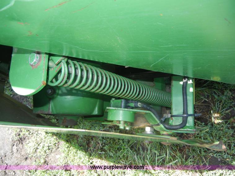 image for item A2110 John Deere 915 15' flex head