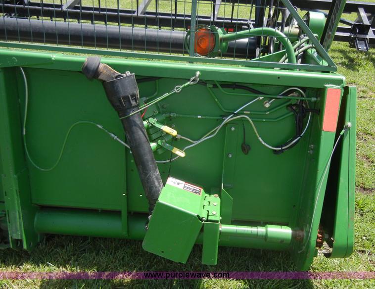 image for item A2110 John Deere 915 15' flex head