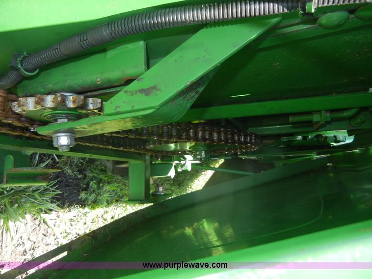 image for item A2110 John Deere 915 15' flex head