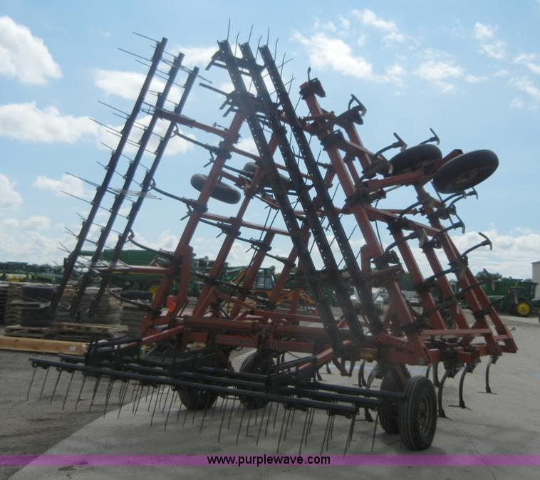 image for item A2115 Case IH 4800 Vibra shank field cultivator