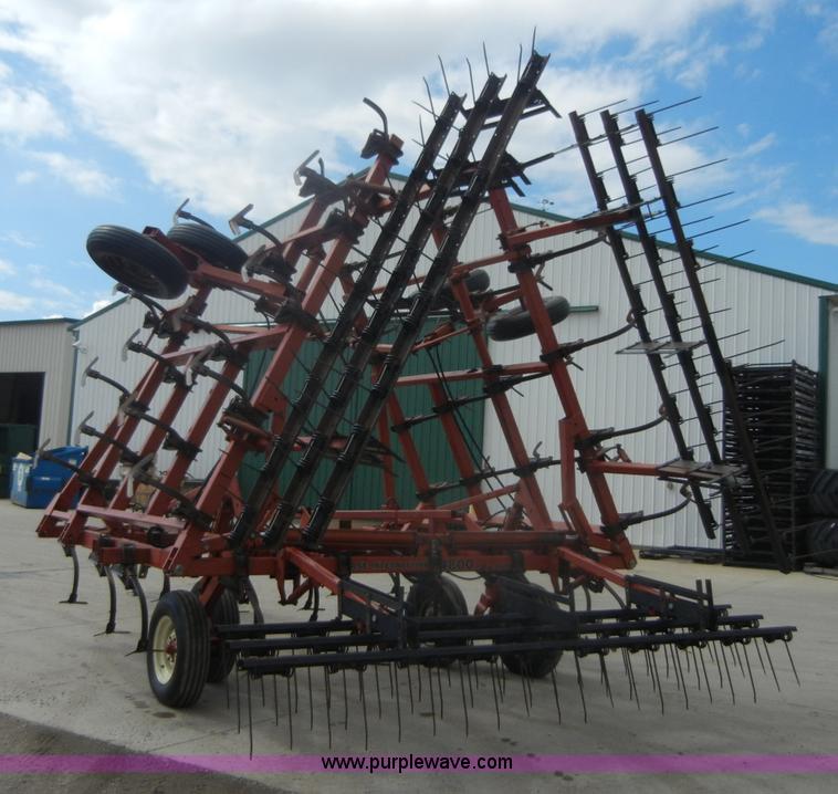 image for item A2115 Case IH 4800 Vibra shank field cultivator