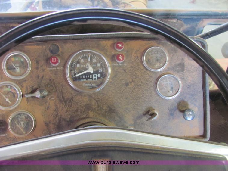 image for item A3678 1979 Versatile 855 tractor