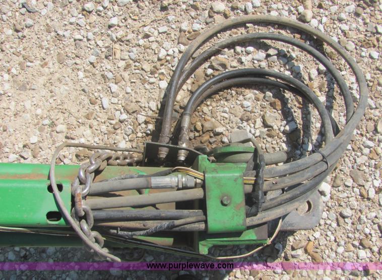 image for item A3681 1995 John Deere 455 35' folding drill