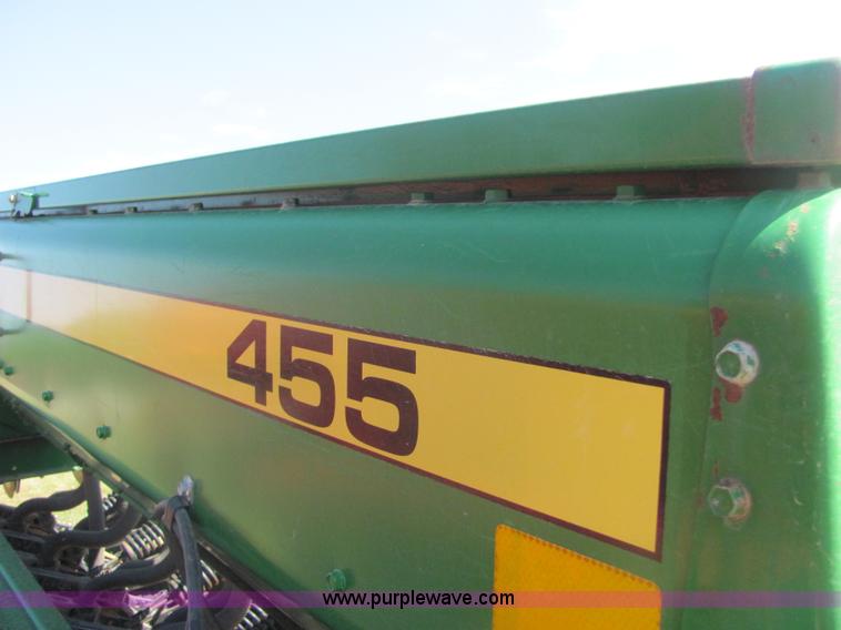 image for item A3681 1995 John Deere 455 35' folding drill