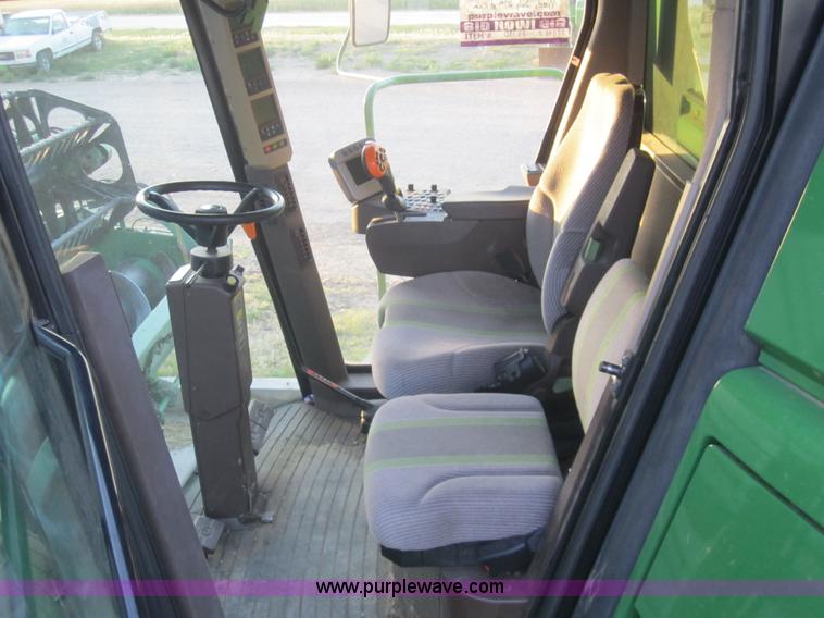 image for item A3750 2009 John Deere 9770 STS combine