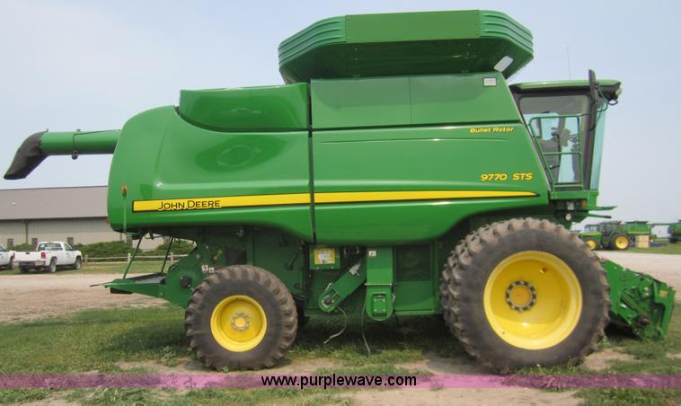 image for item A3751 2008 John Deere 9770 STS combine