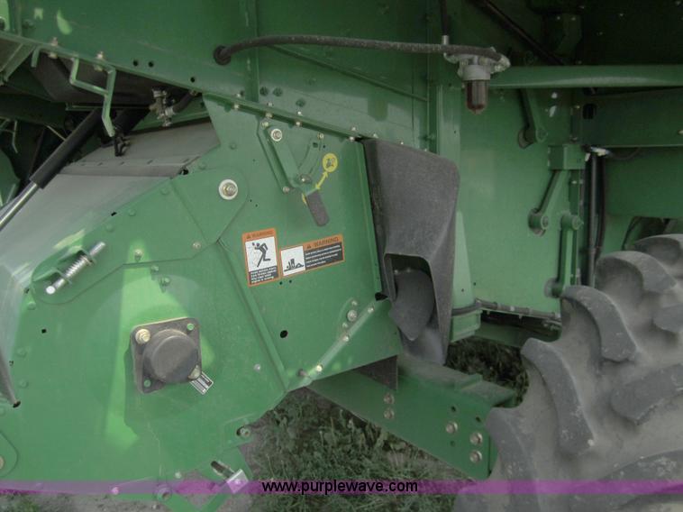 image for item A3751 2008 John Deere 9770 STS combine