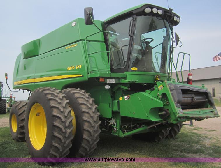 image for item A3752 2008 John Deere 9870 STS combine