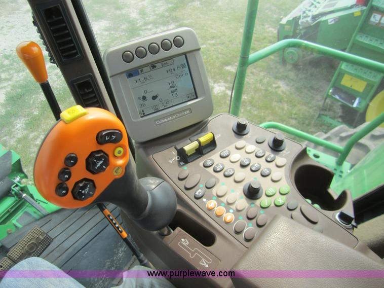 image for item A3752 2008 John Deere 9870 STS combine