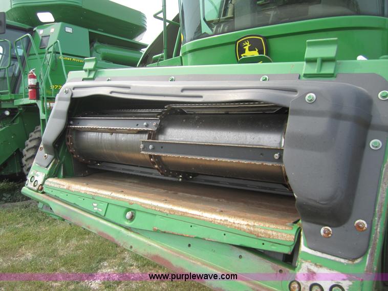 image for item A3752 2008 John Deere 9870 STS combine