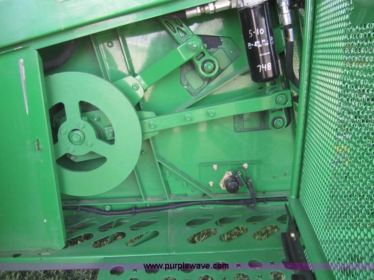 image for item A3752 2008 John Deere 9870 STS combine