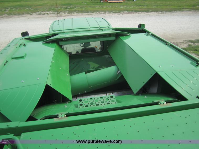 image for item A3752 2008 John Deere 9870 STS combine