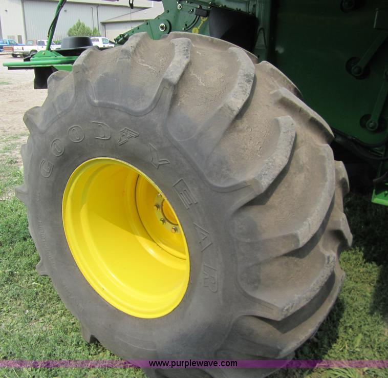 image for item A3752 2008 John Deere 9870 STS combine