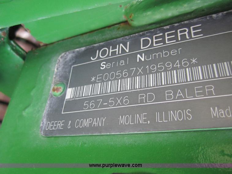 image for item A3769 2003 John Deere 567 round baler