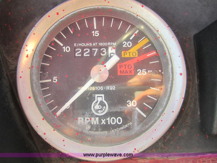 image for item A3773 1984 International 884 tractor