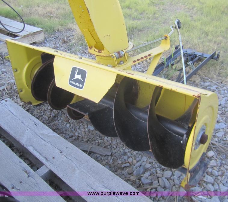 image for item A3777 1994 John Deere 42" snow blower