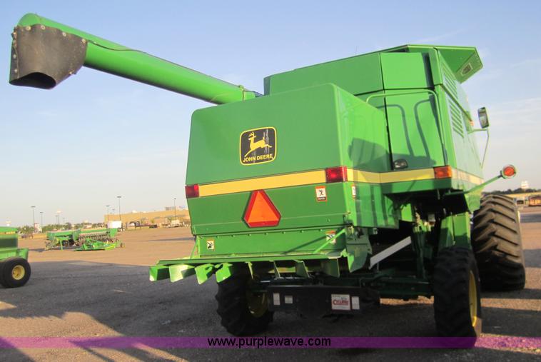 image for item A3781 1995 John Deere 9600 combine