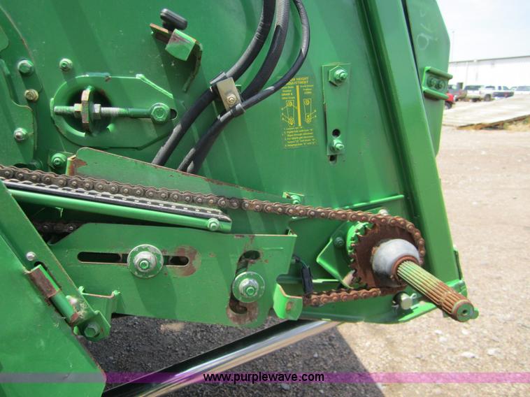 image for item A3782 2003 John Deere 9650 Walker combine