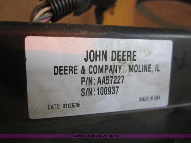 image for item A3783 2006 John Deere 1770NT CCS 16 row planter