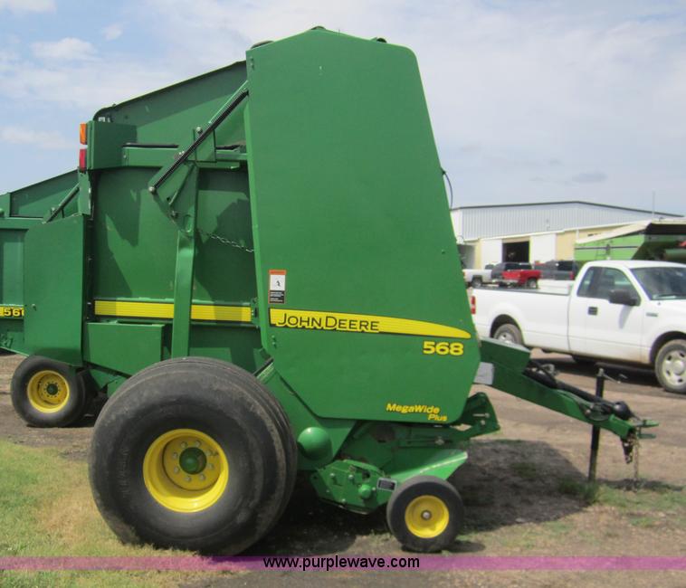 image for item A3787 2008 John Deere 568 round baler