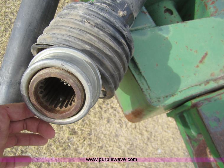 image for item A3842 Brent 672 grain cart