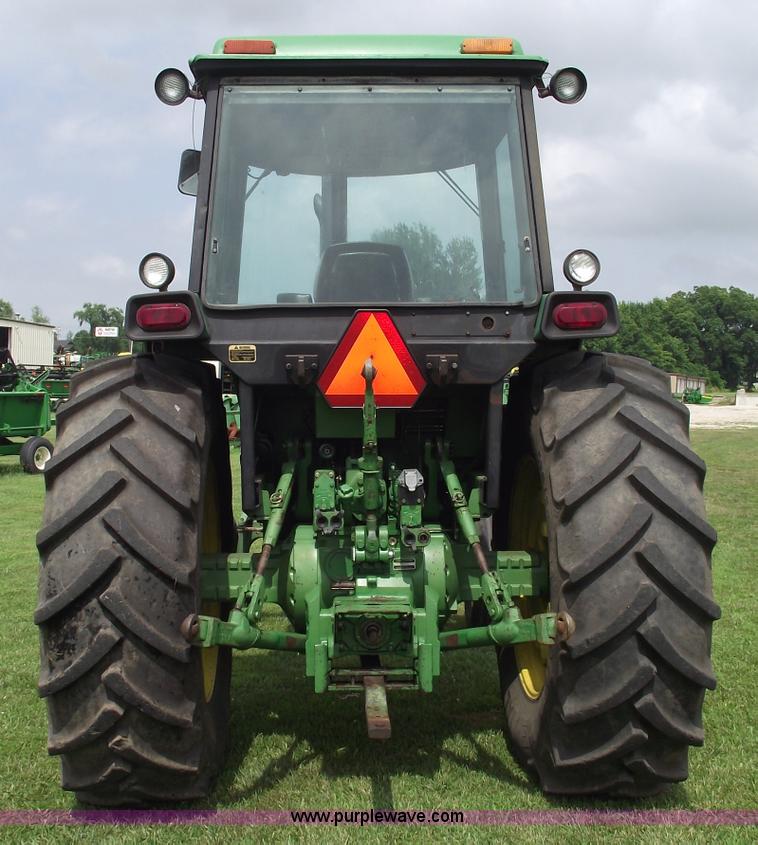 image for item A4166 1980 John Deere 4440 tractor