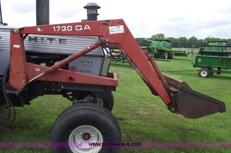 image for item A4167 1979 White 2-105 tractor