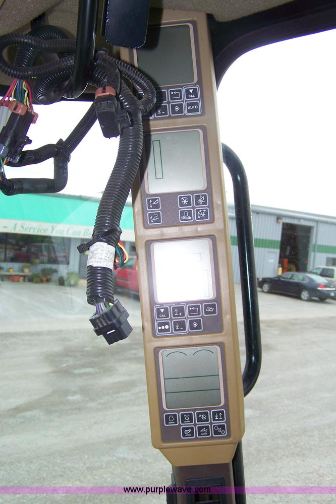 image for item A4590 2006 John Deere 9860 STS combine