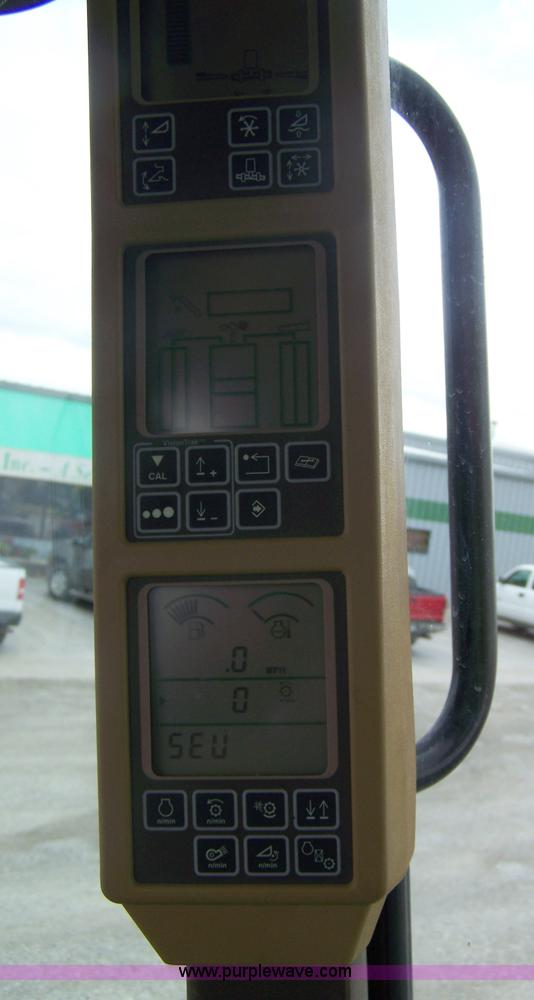 image for item A4590 2006 John Deere 9860 STS combine