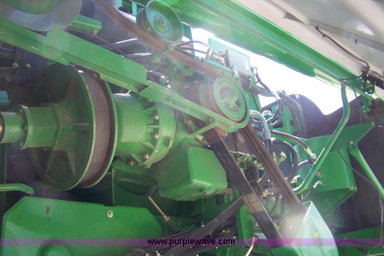 image for item A4590 2006 John Deere 9860 STS combine